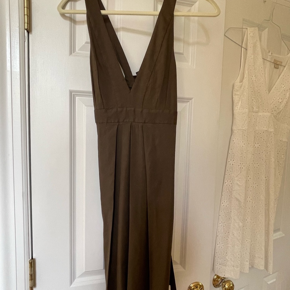 Theory Briwn Backless Sheath Dress with V-neck for Cocktail